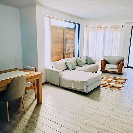 ホテル Northern Oasis Oshakati エクステリア 写真